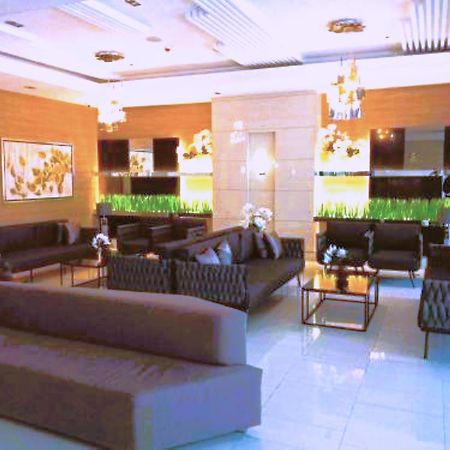 Grass Residences Rendezvous Sm North Edsa Qc Манила Экстерьер фото