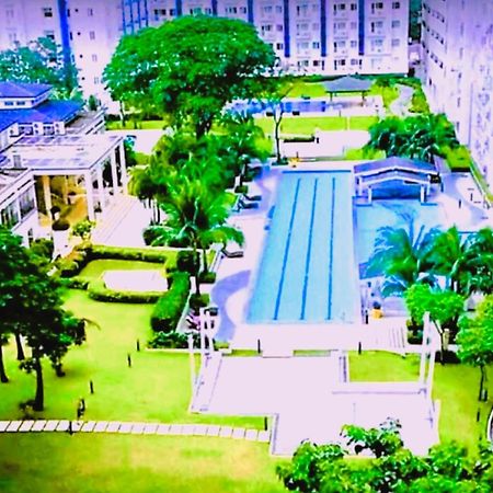 Grass Residences Rendezvous Sm North Edsa Qc Манила Экстерьер фото