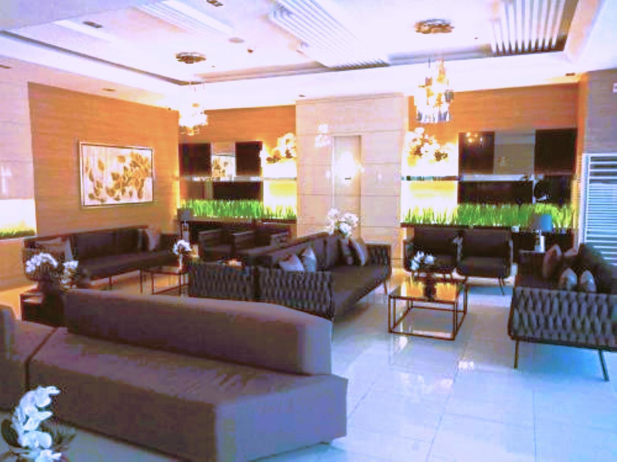 Grass Residences Rendezvous Sm North Edsa Qc Манила Экстерьер фото