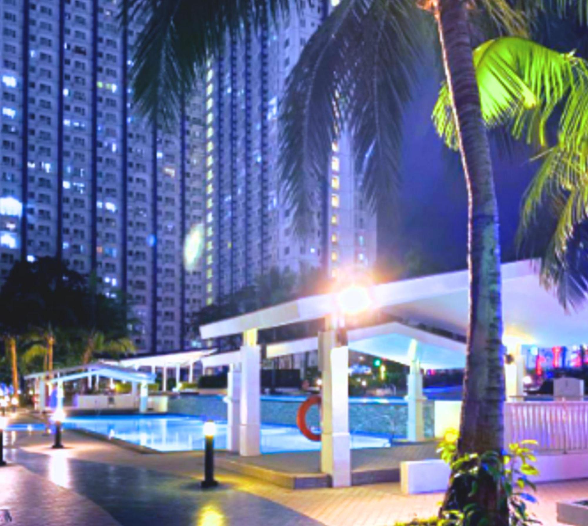 Grass Residences Rendezvous Sm North Edsa Qc Манила Экстерьер фото